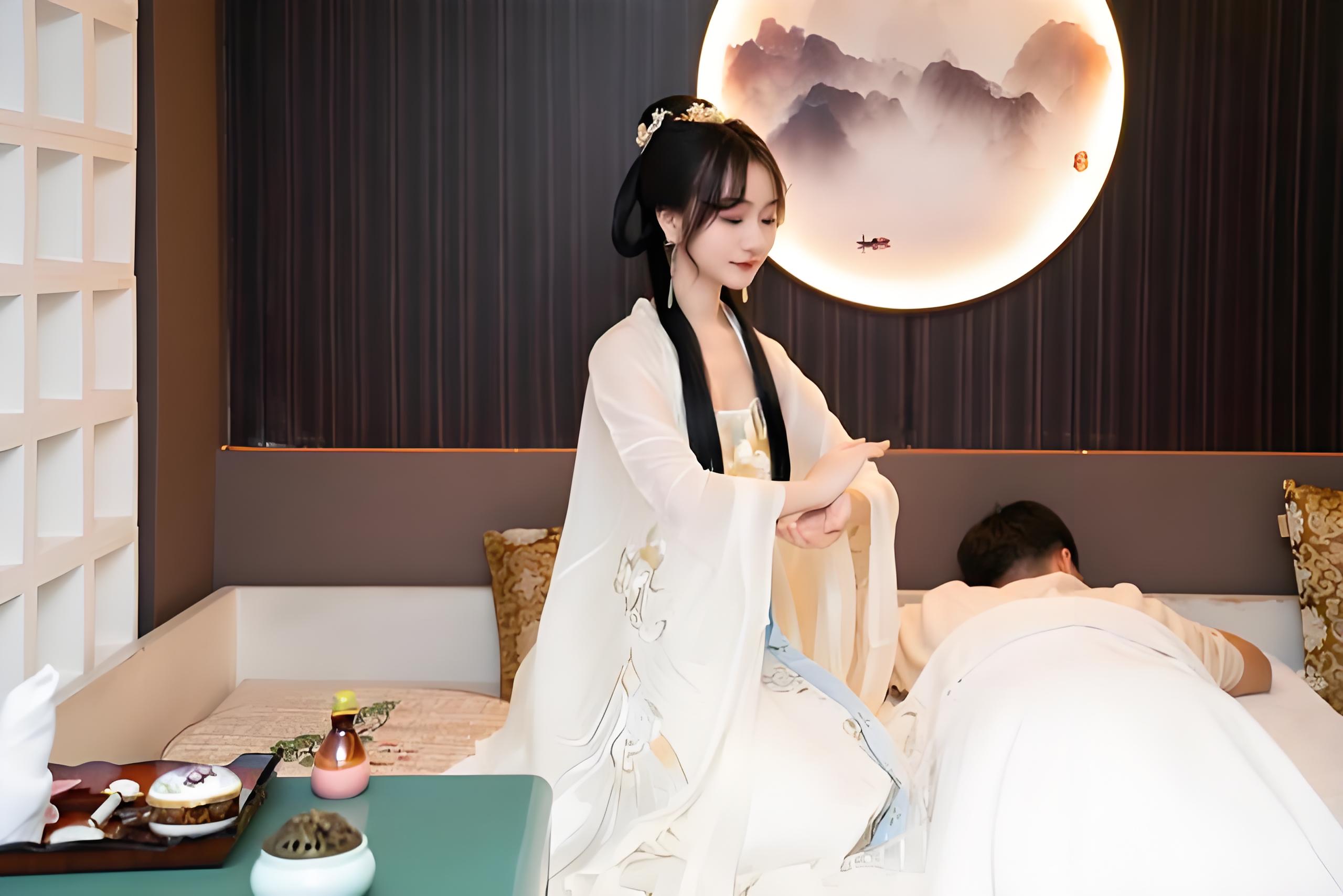 带同事去南昌不错的洗浴中心，给你全身心减压服务